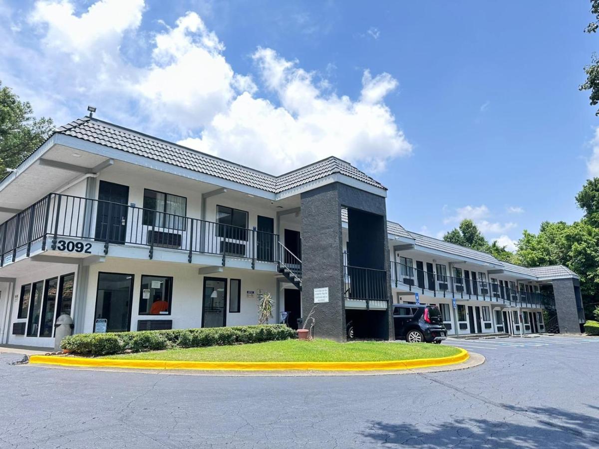 Masters Inn Atlanta - Doraville At I-85 & 285 Exterior foto